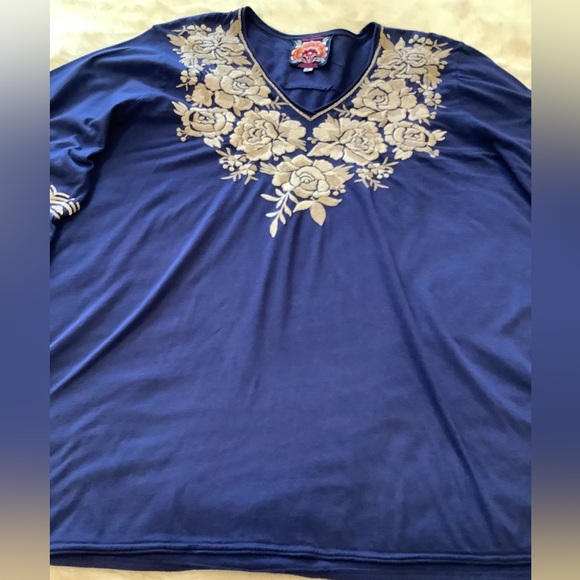 Johnny Was Embroidered Navy Tunic With Three Quarter Length Sleeves, Size 2X. - Picture 6 of 14